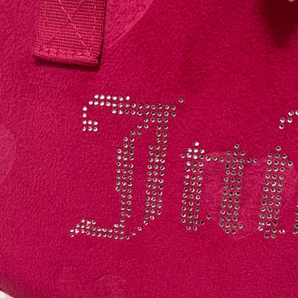 Juicy Couture Pink Velvet Velour Lunch or Cosmetic Bag with Heart Zip and Strap - Picture 4 of 9
